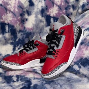 Jordan 3 Retro SE Unite - 8.5 Men’s/ 10 Women’s